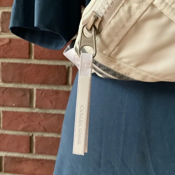 Canada Goose White Waist Fanny Crossbody Pack Performance Satin NWT